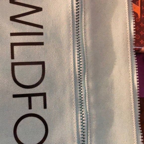 Brand New Wild Fox Swimsuit Bag - Picture 4 of 10